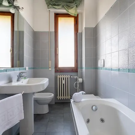 Appartement Varlungo Charming With Terrace *