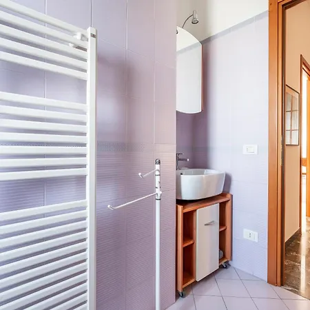 Varlungo Charming With Terrace Florence